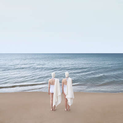  Fotokunst online kaufen First Swim von Soo Burnell