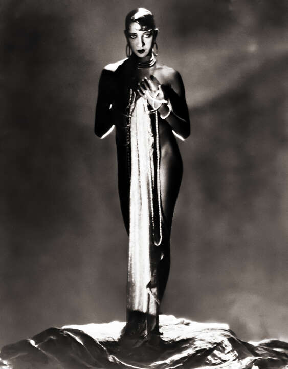 Josephine Baker by Classic Collection I
