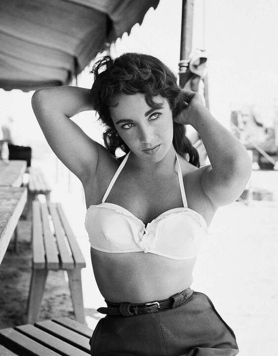   Elizabeth Taylor by Frank Worth von Classic Collection I