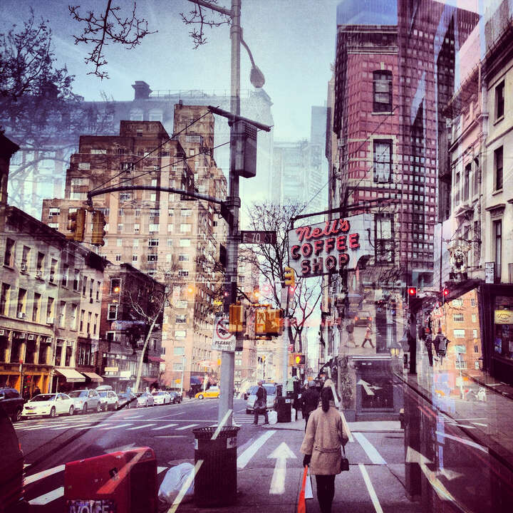 New York + London #42 von Daniella Zalcman