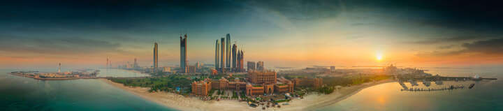   Abu Dhabi by Florian Wagner
