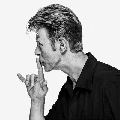  David Bowie OE9 von Gavin Evans