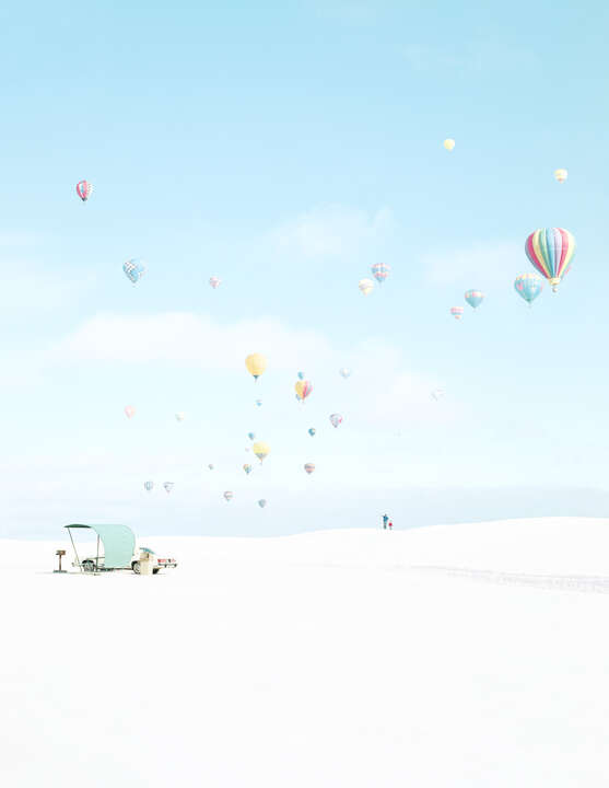 Heiße Luft, balloons 1 by Julia Christe