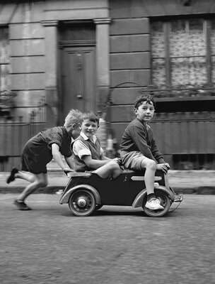   Street Pedallers by John Drysdale