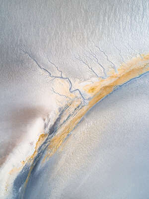  curated aerial photography : Tidal Paintings III by Kevin Krautgartner
