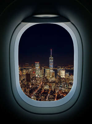   Wandbild Fenster mit Ausblick: Taking-Off, 21:45 von Luc Dratwa
