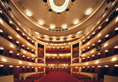   Burgtheater Wien von Rafael Neff