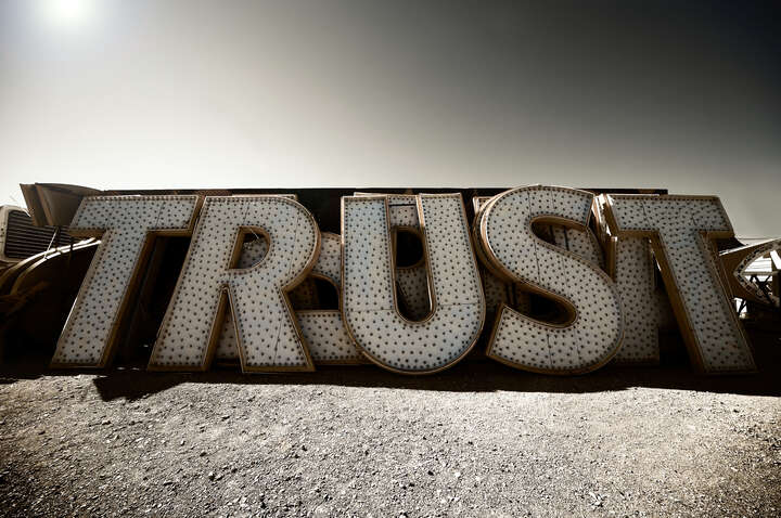   TRUST by Ralph Richter