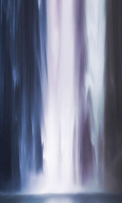  Digitale Kunstdruck: Chasing Waterfalls 03 von Sophie Delacour