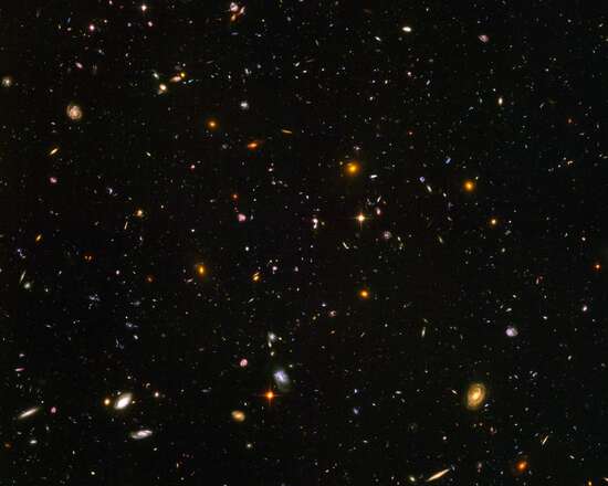 Galaxies galore (NASA/JPL - Caltech)