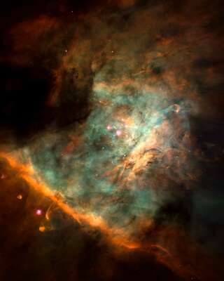   Orion nebula center (NASA/JPL - Caltech) by Hubble Telescope