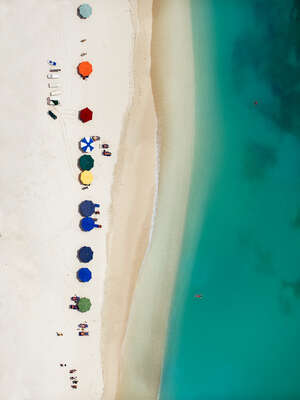   Antigua von Tommy Clarke