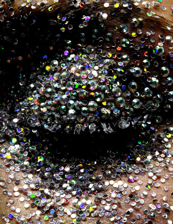 Glitter Eye de Alexander Straulino | Trunk Archive