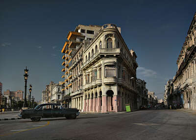   San Lazaro - Havana by Werner Pawlok